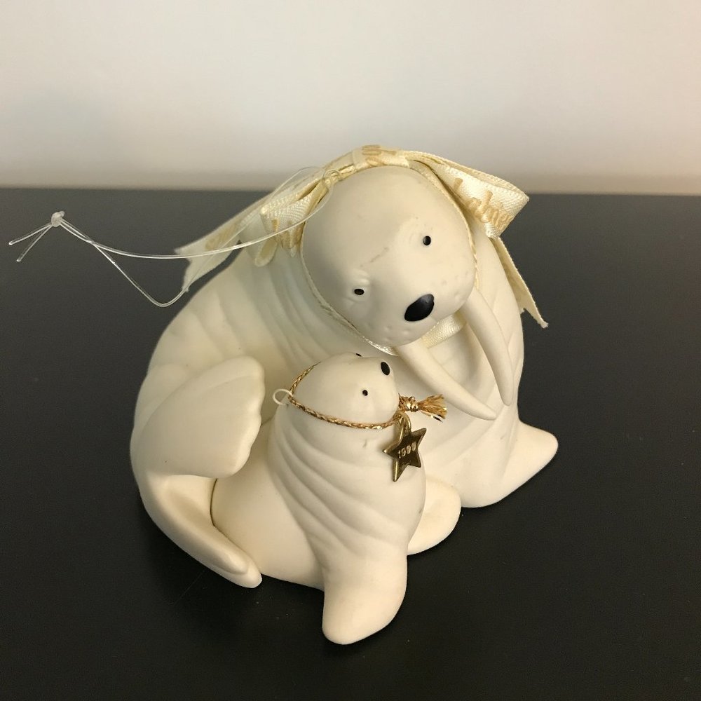 Dept. 56 Snowbabies Frosty Frolic Friends Walrus Mom and Baby Ornament